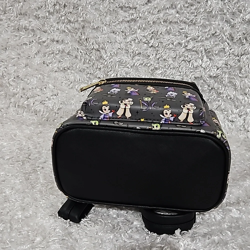 Loungefly Disney Villains chibi backpack Maleficent Ursula Evil Queen Cruella